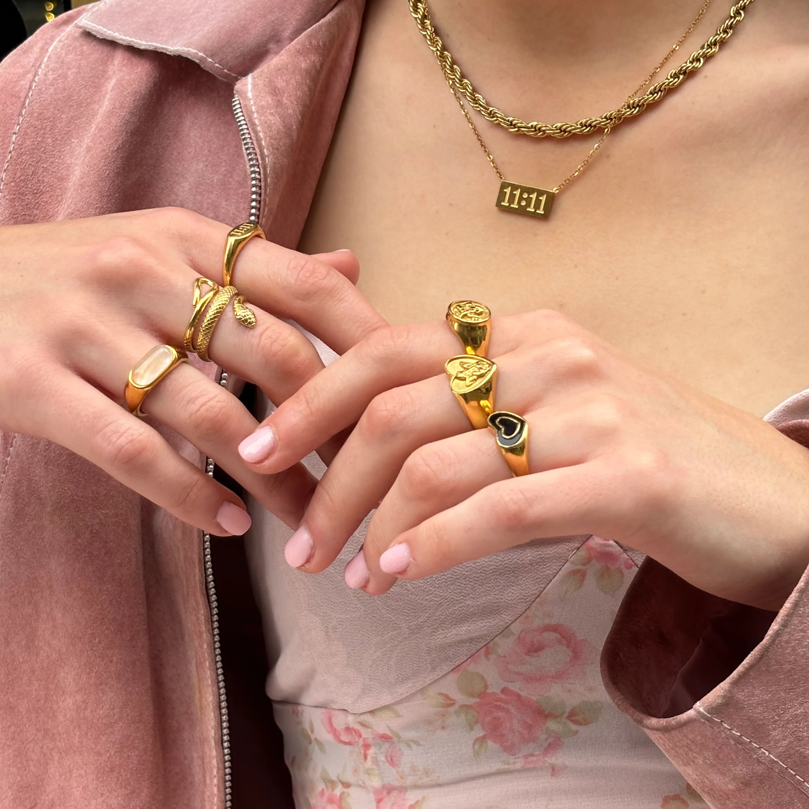 Heavenly Halo Ring - Image 3